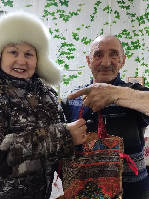 Гостинцы к Новому году раздала жительница Чувашской  Чебоксарки