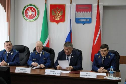 Прокурор Татарстана посетил Новошешминский район