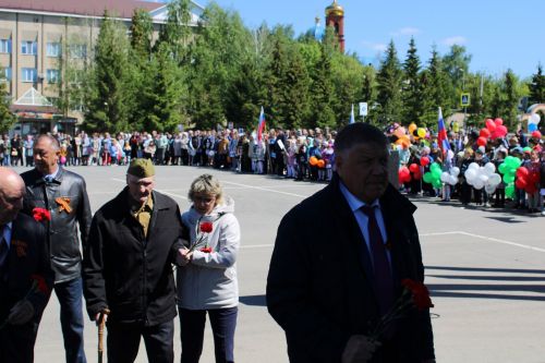 В Новошешминске отметили День Победы (фоторепортаж)