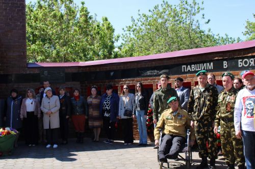 В Новошешминске отметили День Победы (фоторепортаж)