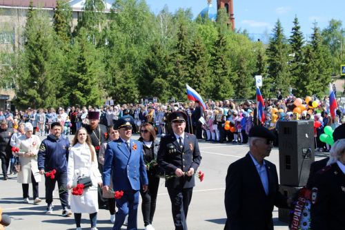 В Новошешминске отметили День Победы (фоторепортаж)