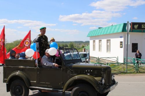 В Новошешминске отметили День Победы (фоторепортаж)