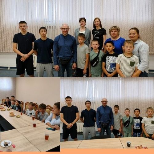 Тренер спортшколы, участник СВО, прибывший в отпуск, встретился со своими воспитанниками