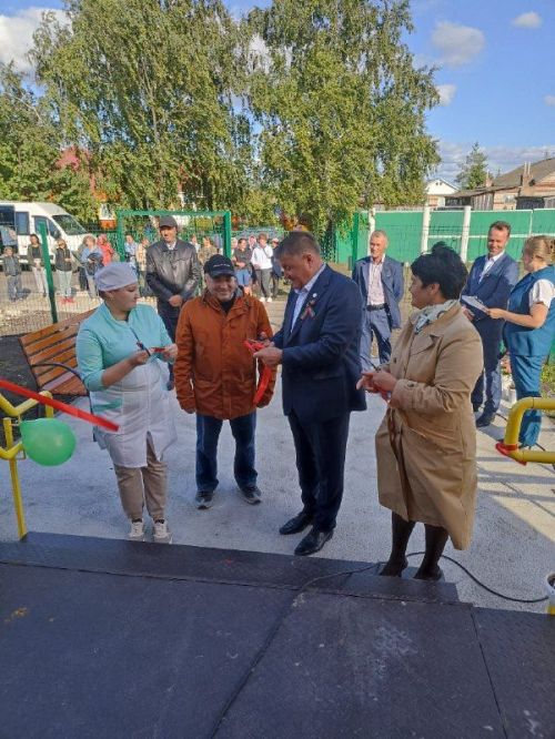 В День республики в Слободе Волчья открыли новый ФАП