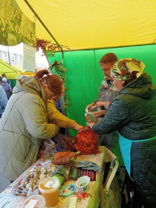 Черемуховское СП приняли участие в сельскохозяйственной ярмарке