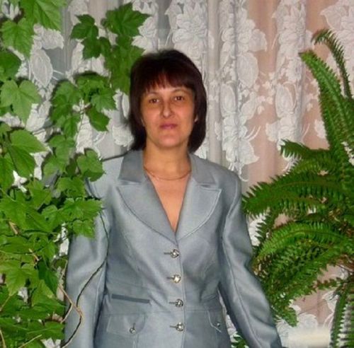 Воспитатель Чертушкинского детского сада Рамзия Сабирова награждена знаком отличия «Почетный наставник»