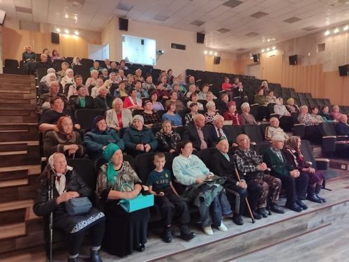 В Новошешминском Доме культуры прошел праздничный концерт в честь Дня пожилого человека