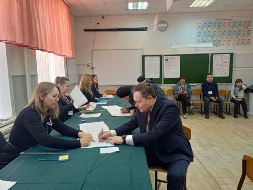 Главный федеральный инспектор по Татарстану проголосовал на выборах Президента