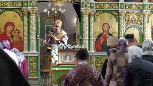 Епископ Чистопольский и Нижнекамский Пахомий совершил богослужение в Новошешминском Троицком храме
