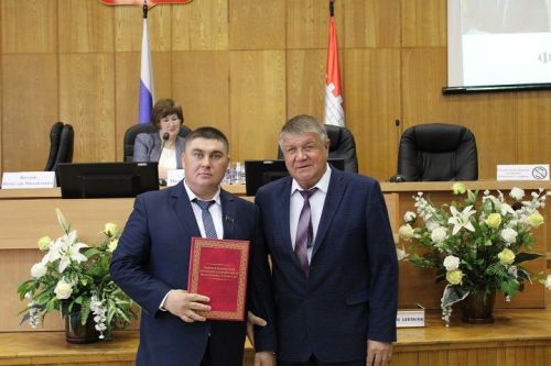 На заседании Совета района чествовали работников местного самоуправления (фоторепортаж)
