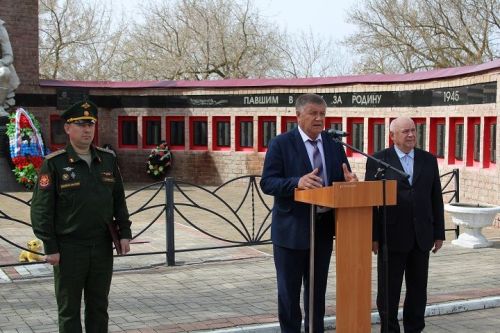Им суждено служить России