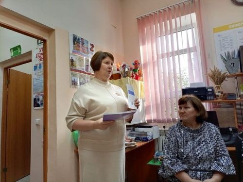 В Ленинской библиотеке стартовал новый учебный год в «Университете третьего возраста»