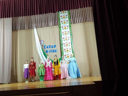 В Новошешминске прошел национальный конкурс «Татар кызы-2025»