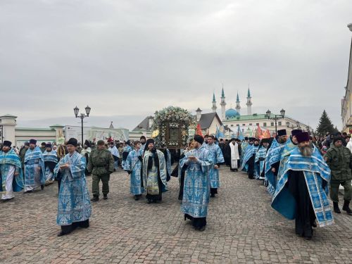 Новошешминские паломники побывали на торжествах в честь Казанской иконы Божией матери
