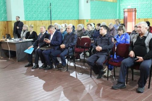 Жителям Слободы Волчья нужны дороги и надежный мост