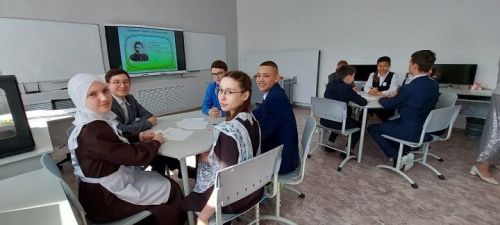 15 апрельдә Зирекле лицеенда районның туган тел укытучылары семинары узды