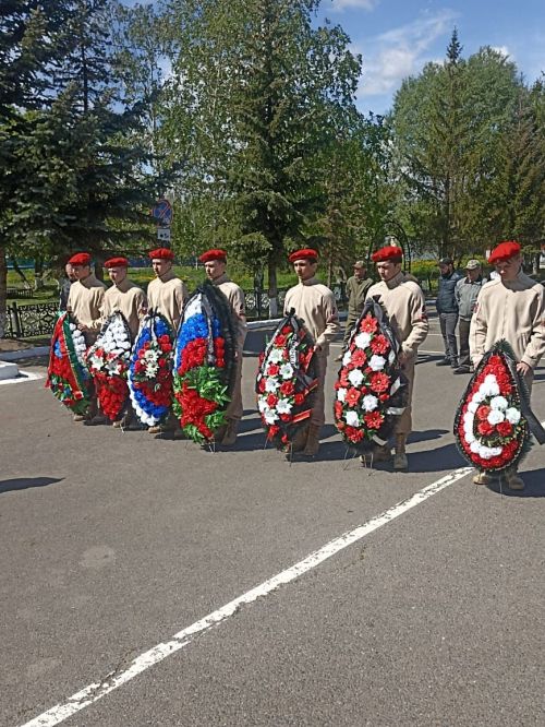 В Новошешминске простились с бойцом, погибшим в зоне СВО