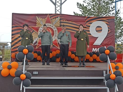 В Новошешминске прошел патриотический фестиваль «Живи, цвети, Победный май!»