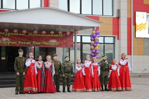 В продолжение празднования Международного дня семьи 15 мая в Новошешминске прошел вечерний концерт