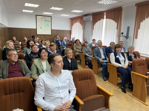 Егор Тарнавский встретился с предпринимателями Новошешминского района