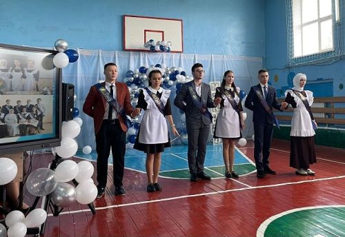 Постой, звонок, ты не последний для меня!