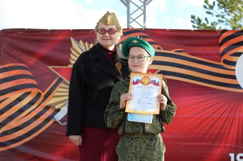 В Новошешминске прошел марафон «Война в стихах», посвященный 80-летию Победы (фоторепортаж)