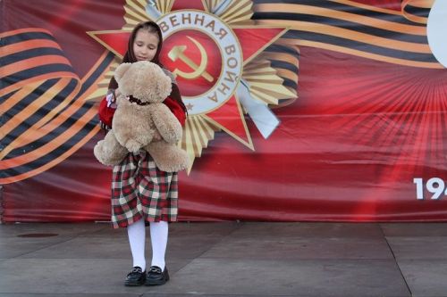 В Новошешминске прошел марафон «Война в стихах», посвященный 80-летию Победы (фоторепортаж)