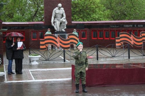 8 мая в Новошешминске прошел автопробег в честь 80-летия Победы