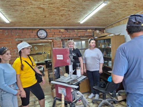 Мастер-класс по резьбе по дереву: знакомство с народными традициями