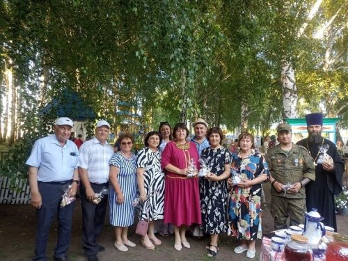 Сохранение народных традиций: Питрау в Ленино
