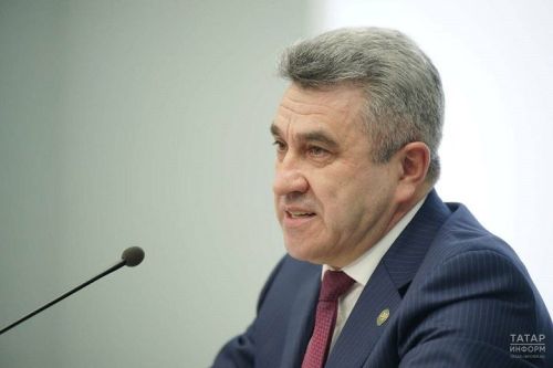 Минобрнауки РТ просит Минпросвещения РФ сохранить часы на изучение языков в школах