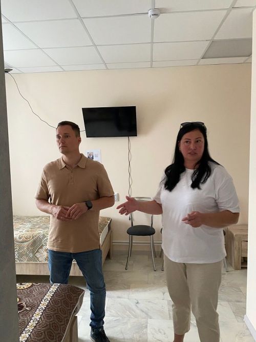 Руководитель исполкома ознакомился с условиями жизни в Новошешминском доме-интернате для престарелых и инвалидов