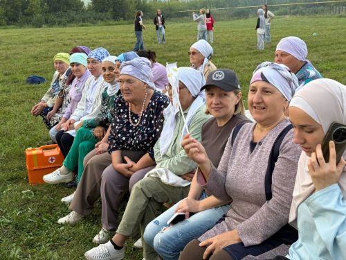 В Зиреклы успешно прошел первый день «Волейбольной Битвы Улиц» в рамках «Күрше Фест»: определены победители!