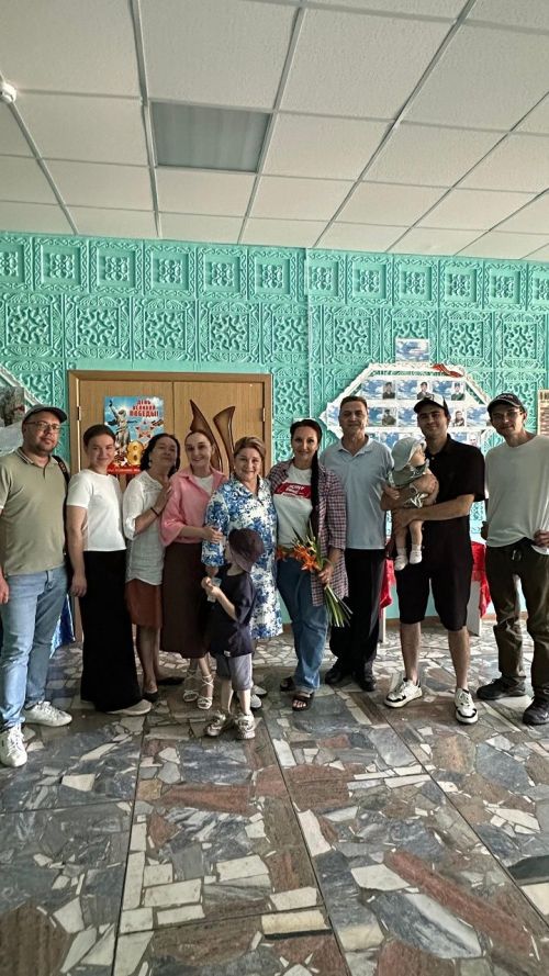 Народный артист Татарстана Алина Шарипжанова сняла клип в Новошешминском районе