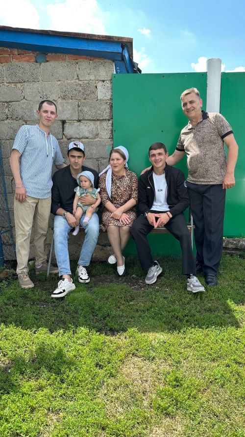 Народный артист Татарстана Алина Шарипжанова сняла клип в Новошешминском районе