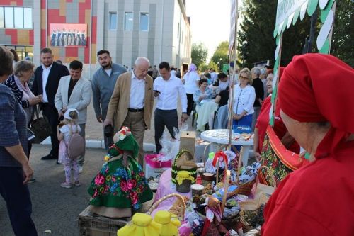 Новошешминск стал центром фестиваля добрососедства «Наш двор»