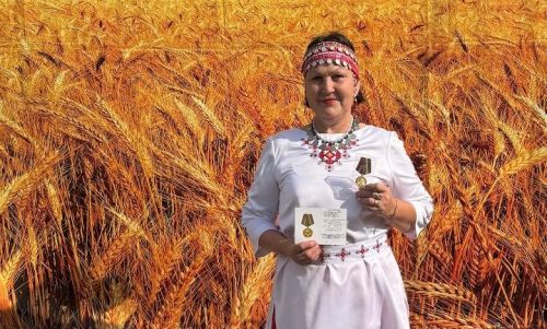 Семье  Ильдуловых из Чувашской Чебоксарки вручены награды за помощь бойцам СВО