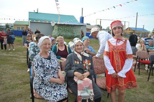 Красный Октябрь отпраздновал День села
