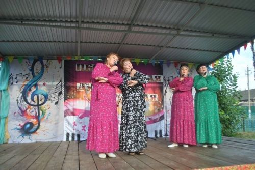 В Слободе Архангельской ярко отметили День села