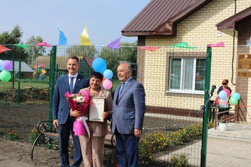 В Слободе Черемуховой открылось новое здание исполкома
