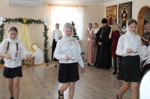 Чудо к нам приходит