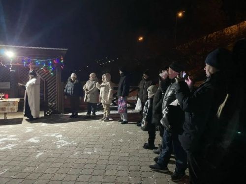 В Ленинском сельском поселении освятили родник и открыли купель на Крещение