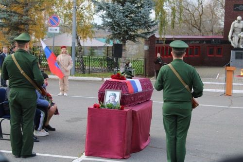 В селе Новошешминск простились с бойцом, погибшим в зоне СВО
