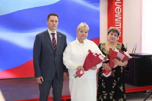 «Быть настоящими патриотами»