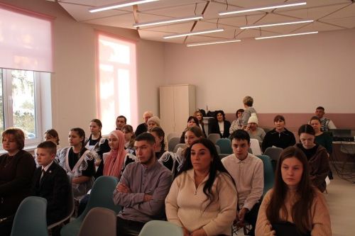 Крепка Россия своими сынами