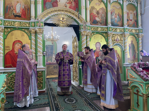 15 марта в Новошешминске побывал с визитом епископ Чистопольский и Нижнекамский Пахомий