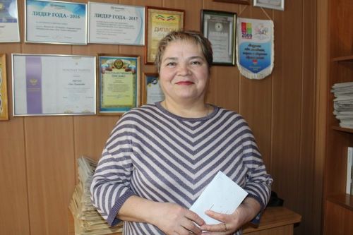 Лучшим почтальонам — подарки