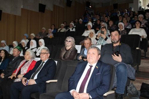 В Новошешминске прошел День татарской литературы