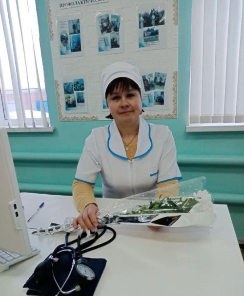 «Посторонних людей в моем селе нет»