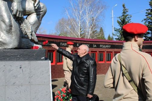 Проводы в армию: 10 новошешминцев пополнят ряды защитников Отечества